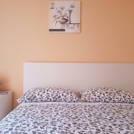 Rooms Siesta Poreč Exteriör bild